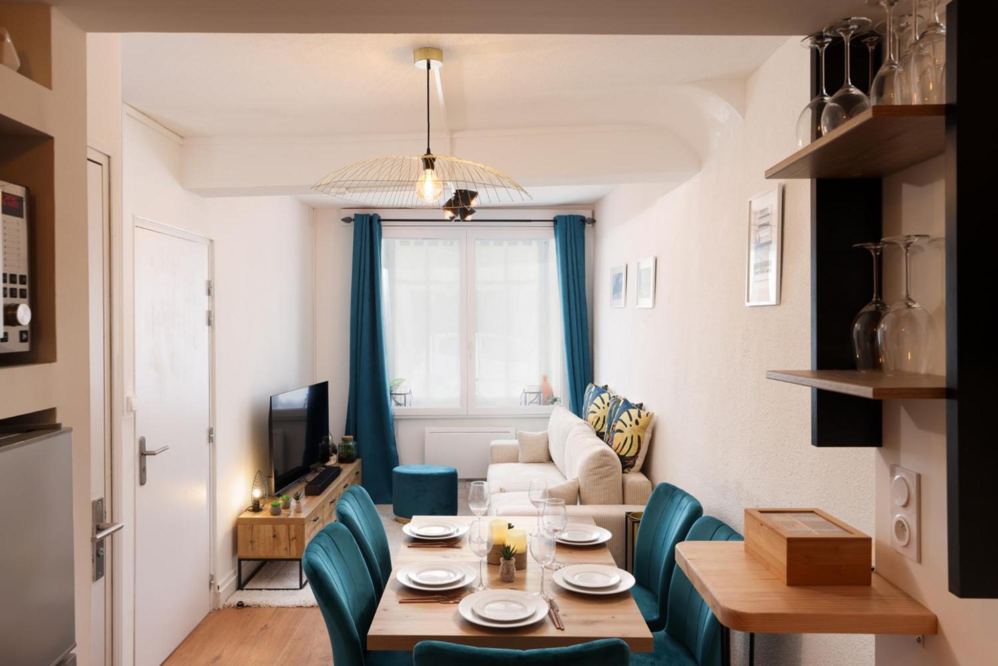 Le Pied A Terre De La Cite - Parking Au Pied De La Cite Apartment Carcassonne Room photo